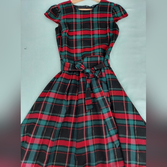 Gibson × Hi Sugarplum Plaid Dress - Picture 5 of 10